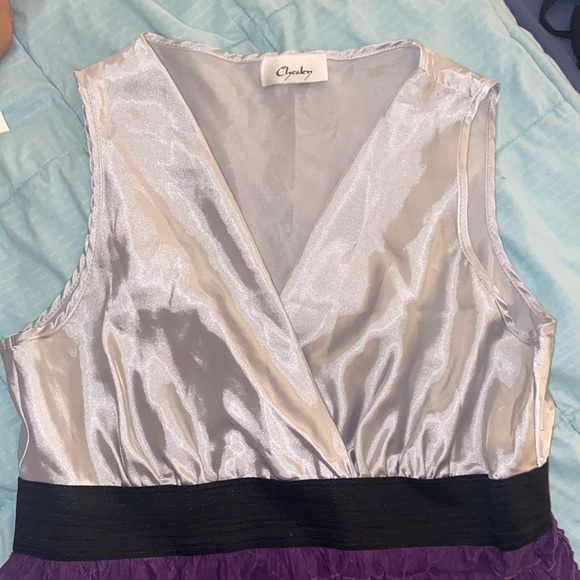 Knee length dress - Picture 3 of 5